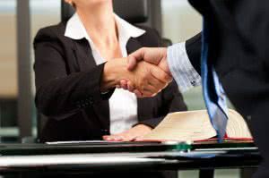 How to Choose a Criminal Defense Lawyer?